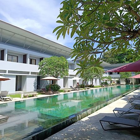 Kuta Living By Kamara Hotell Exteriör bild