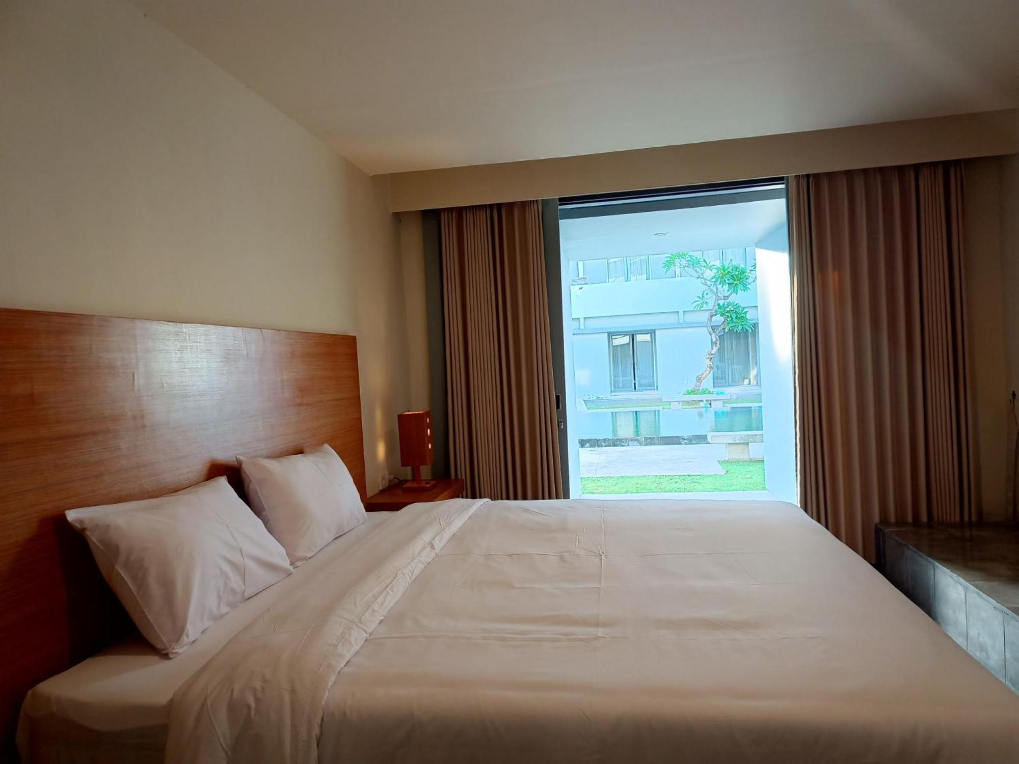 Kuta Living By Kamara Hotell Exteriör bild